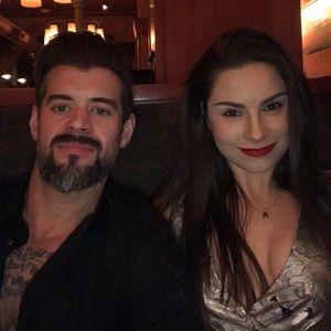 Meet your Posher, Alma